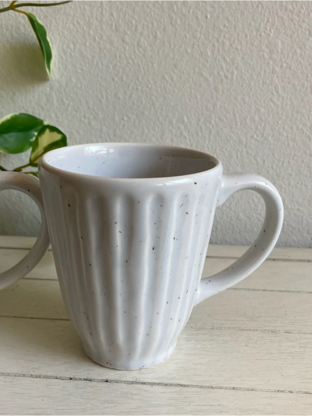 West Elm Set of 2 Ribbed Speckled Tea Coffee Mugs White Beige Neutral